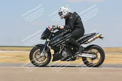 media/Sep-10-2023-Pacific Track Time (Sun) [[44210541ad]]/Group C/1240pm (Wheelie Bump)/